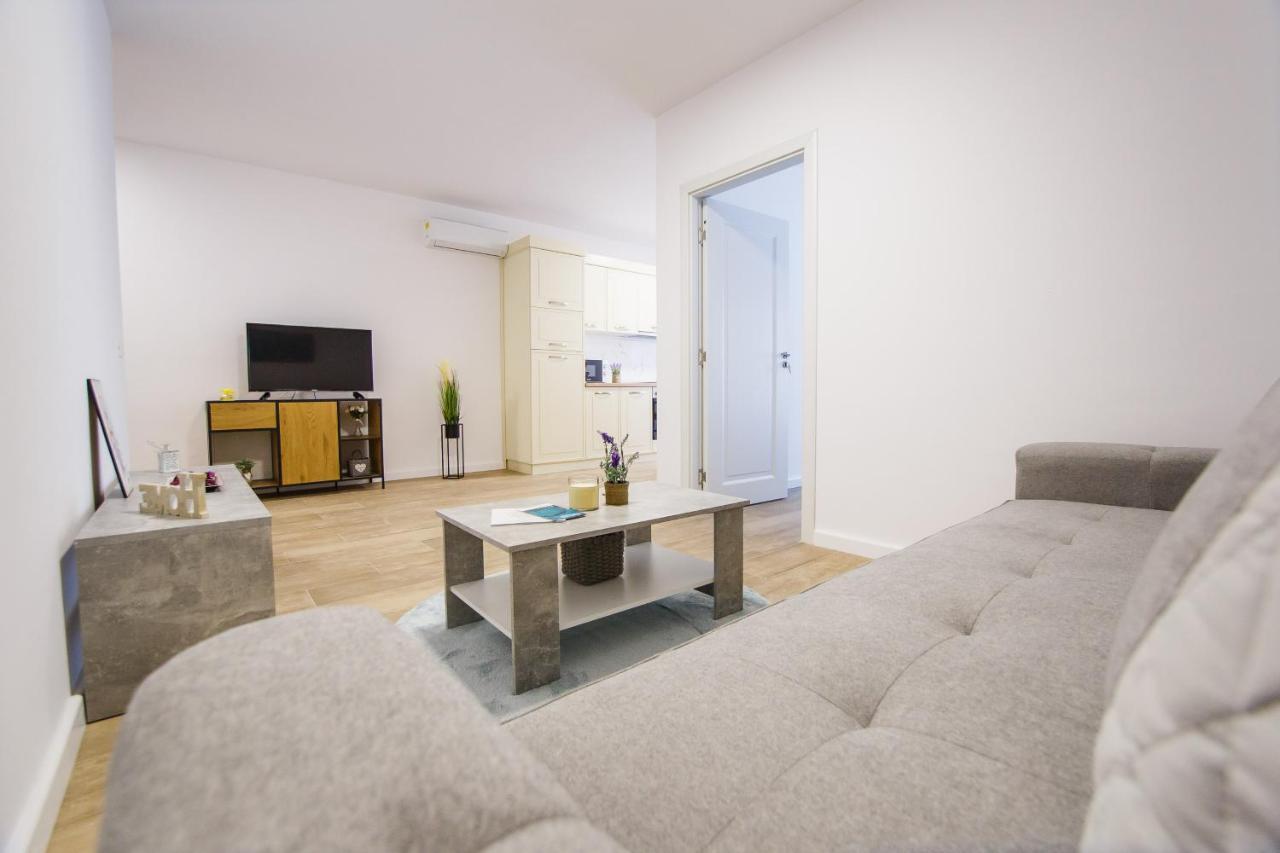 Lovely Home At West Residence Oradea Eksteriør bilde